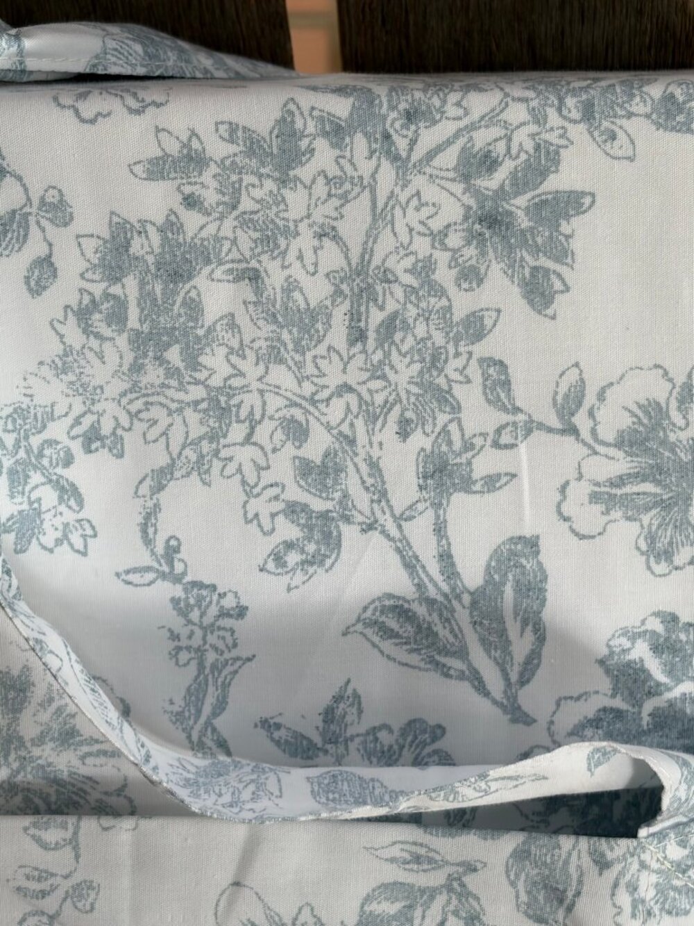 Rachel Ashwell Shabby King Size Cotton Duvet Set - BLUE Floral (106" X 90") - Picture 8 of 8